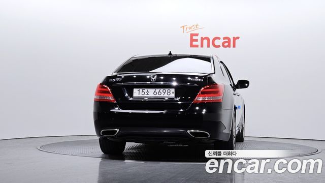 Hyundai Equus из Кореи Encar