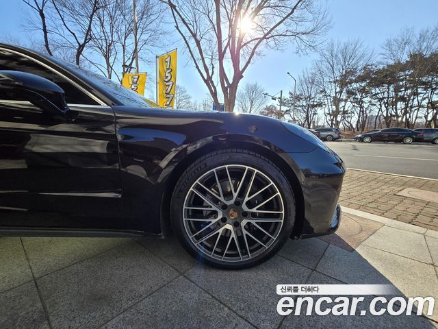 Porsche Panamera 2.9 AWD — пробег 6 400 км — фото 2 из 5
