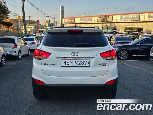 Hyundai Tucson Diesel 2WD LX20 Smart-Pack — пробег 159 685 км — фото 4 из 5