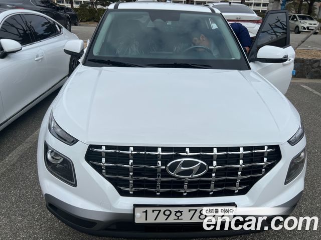 Hyundai Venue 1,6 Premium — пробег 8 342 км — фото 1 из 5