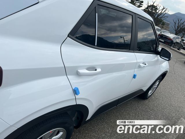 Hyundai Venue 1,6 Premium — пробег 8 342 км — фото 3 из 5