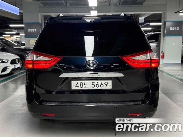 Toyota Sienna 3.5 AWD — пробег 213 816 км — фото 5 из 5
