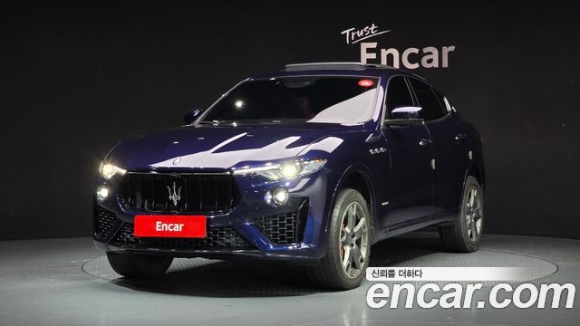 Maserati Levante из Кореи Encar