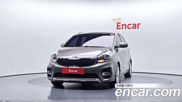 Kia Carens из Кореи Encar