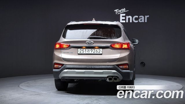 Hyundai Santafe из Кореи Encar
