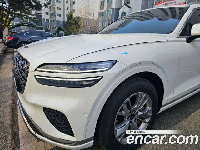 Genesis GV70 2.5T Gasoline 2WD — пробег 7 777 км — фото 2 из 5