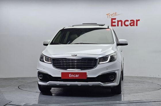 Kia Carnival 9-seater Prestige — пробег 225 171 км — фото 3 из 5