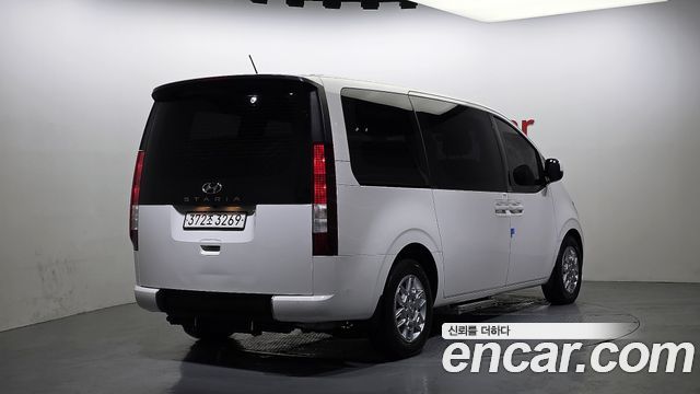 Hyundai Staria из Кореи Encar