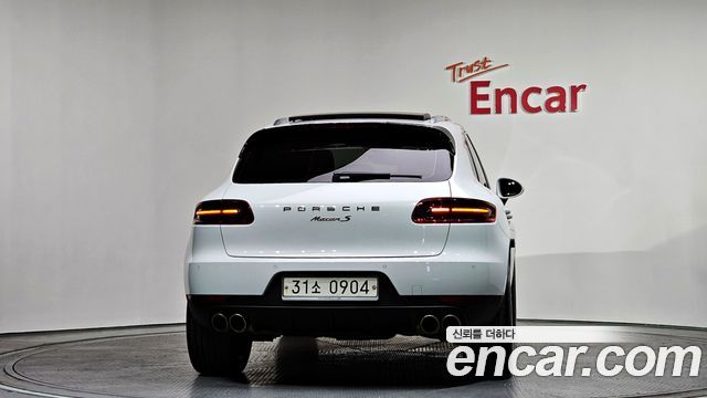 Porsche Macan из Кореи Encar