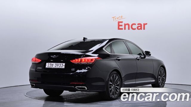 Hyundai Genesis из Кореи Encar
