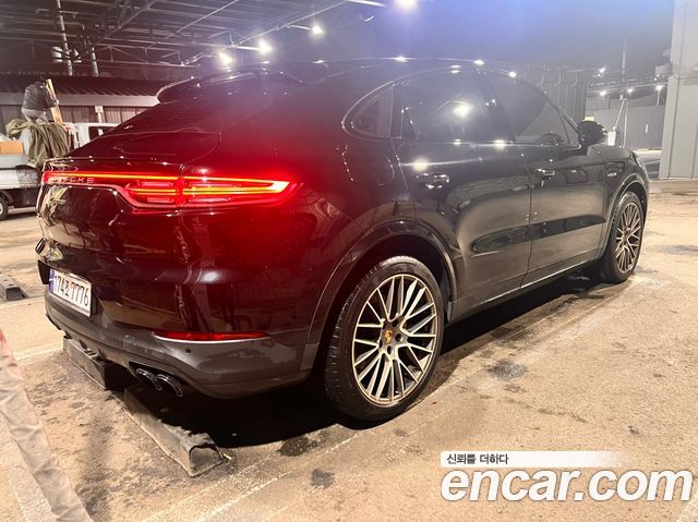 Porsche Cayenne 3.0 E-HYBRID COUPE PLATINUM EDITION — пробег 74 000 км — фото 5 из 5
