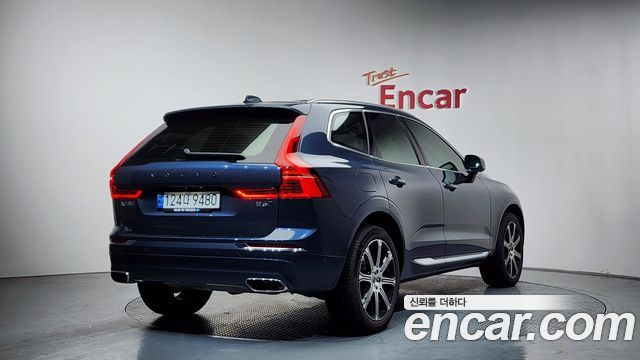 Volvo XC60 B6 Inscirtion — пробег 51 582 км — фото 2 из 5