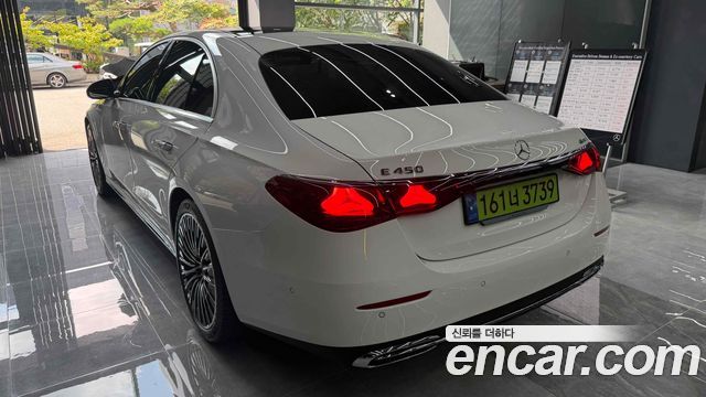 Mercedes-Benz E-Class из Кореи Encar