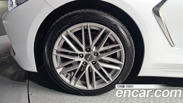 Genesis G70 из Кореи Encar