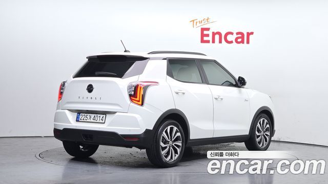 Ssangyong TIBOLI из Кореи Encar