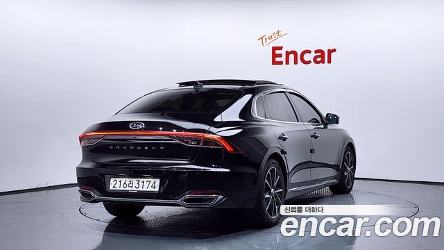 Hyundai Grandeur из Кореи Encar