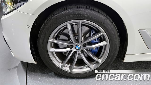 BMW 5-Series из Кореи Encar