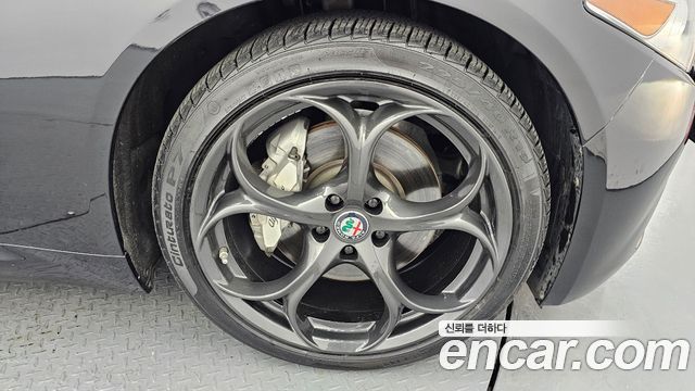 Alfa Romeo Giulia из Кореи Encar
