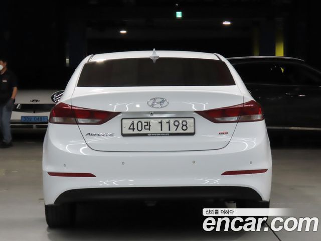 Hyundai AVANTE из Кореи Encar