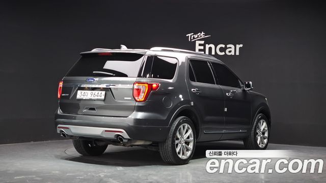 Ford Explorer из Кореи Encar