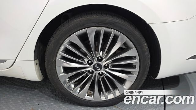 Kia K7 из Кореи Encar