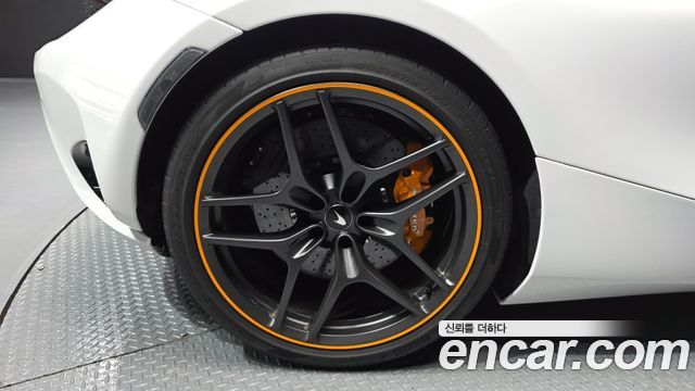 Mclaren 750S из Кореи Encar