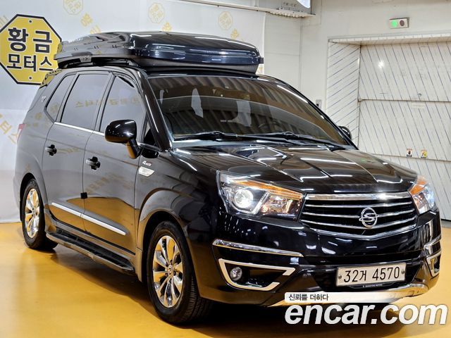 Ssangyong KORANDO 4WD Outdoor Edition 9-seater — пробег 130 790 км — фото 3 из 5