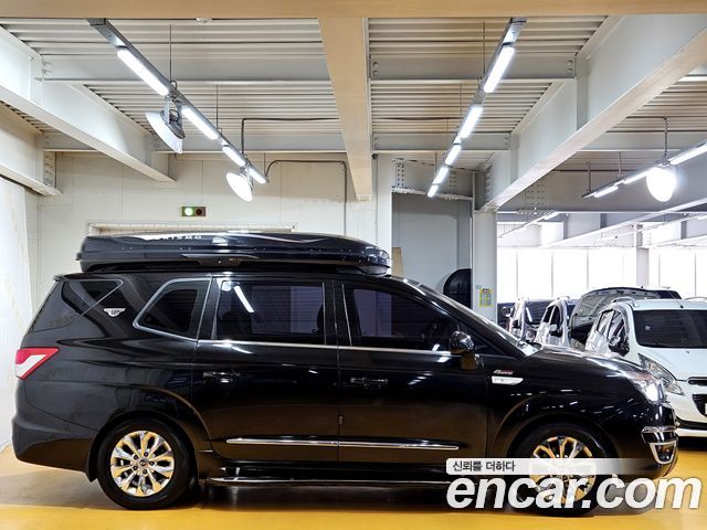 Ssangyong KORANDO 4WD Outdoor Edition 9-seater — пробег 130 790 км — фото 4 из 5