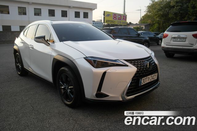 Lexus UX из Кореи Encar