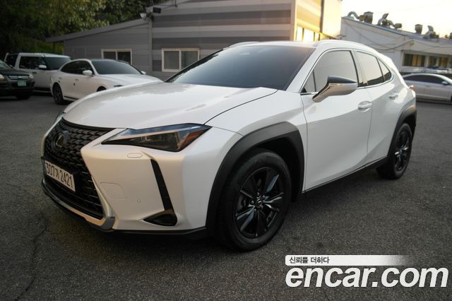 Lexus UX из Кореи Encar