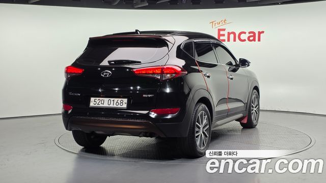 Hyundai Tucson Diesel 1.7 2WD Modern Fever — пробег 184 079 км — фото 2 из 5