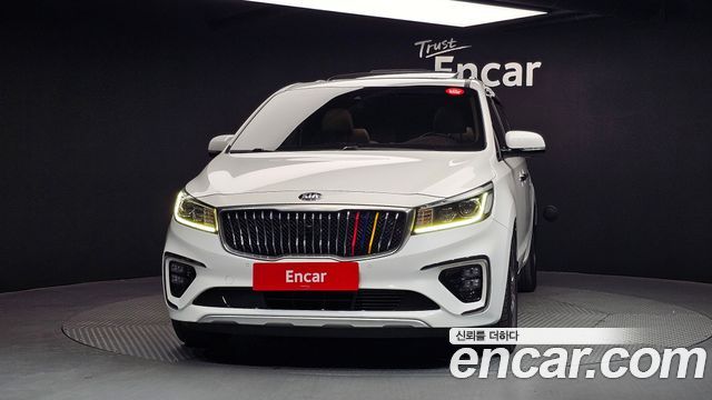 Kia Carnival из Кореи Encar