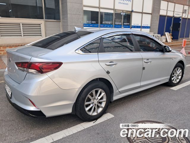 Hyundai Sonata LPI Taxi Style — пробег 213 857 км — фото 4 из 5