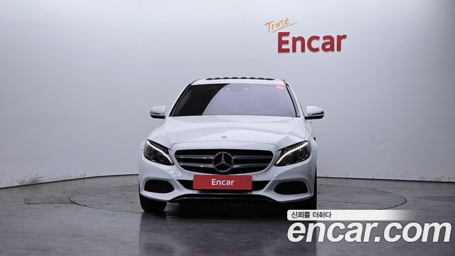Mercedes-Benz C-Class из Кореи Encar