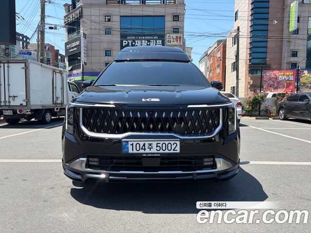 Kia Carnival HEV 9-Seater Hi-Limousine (Special vehicle) — пробег 82 км — фото 3 из 5