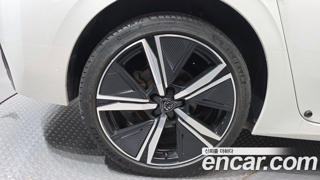 Peugeot 308 из Кореи Encar