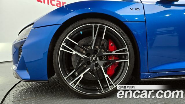 Audi R8 из Кореи Encar