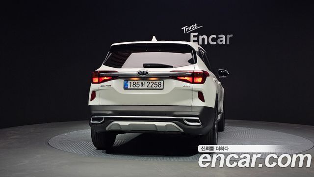 Kia Seltos из Кореи Encar