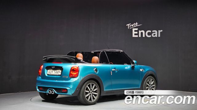 Mini Cooper Convertible Standard 3rd — пробег 126 293 км — фото 2 из 5