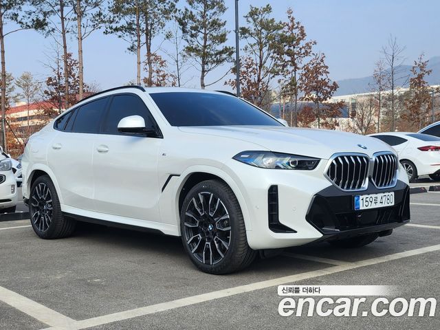 BMW X6 xDrive40i M Sport — пробег 2 050 км — фото 2 из 5