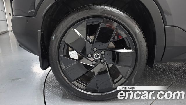 Volvo XC40 из Кореи Encar