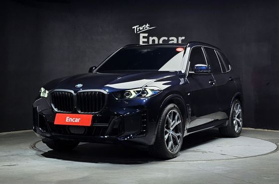 BMW X5 xDrive 40i M Sport — пробег 7 045 км — фото 1 из 5