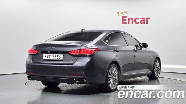 Hyundai Genesis из Кореи Encar