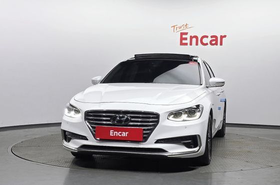 Hyundai Grandeur Exclusive Special — пробег 153 136 км — фото 3 из 5