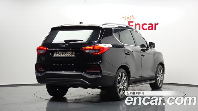 Ssangyong Rexton из Кореи Encar