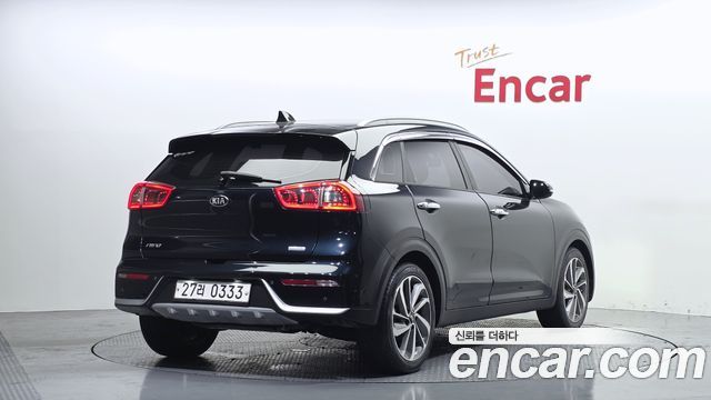 Kia Niro Noblesse — пробег 150 589 км — фото 2 из 5