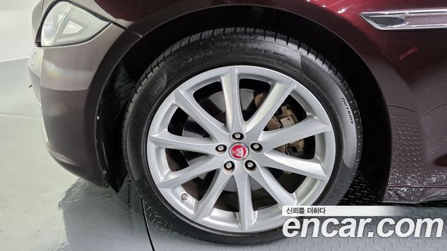 Jaguar XJ из Кореи Encar