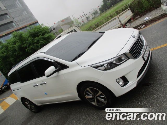 Kia Carnival из Кореи Encar