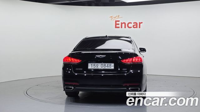Hyundai Genesis из Кореи Encar