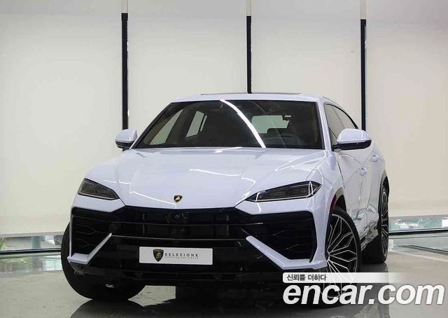 Lamborghini Urus из Кореи Encar